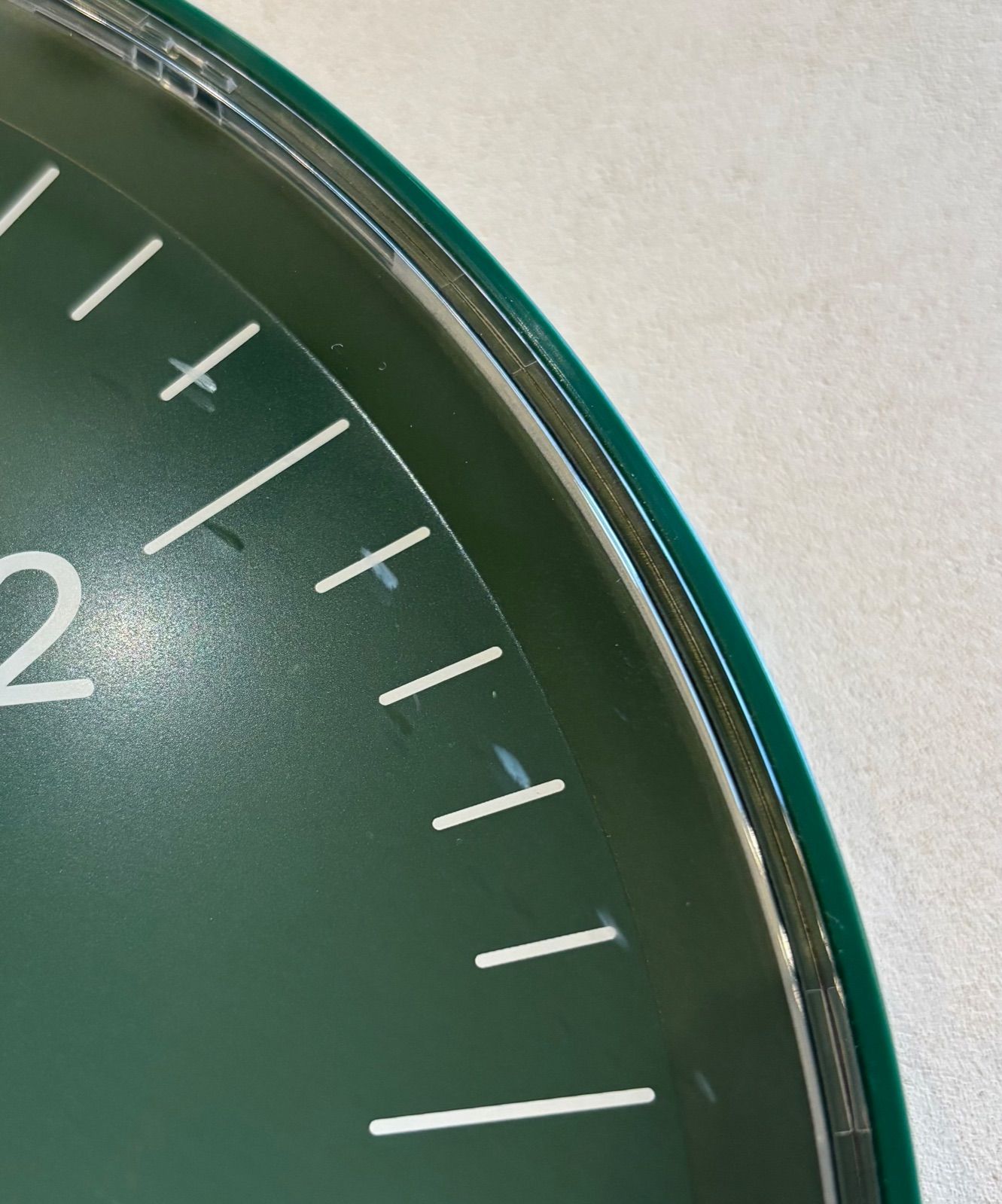 CLOCK Green