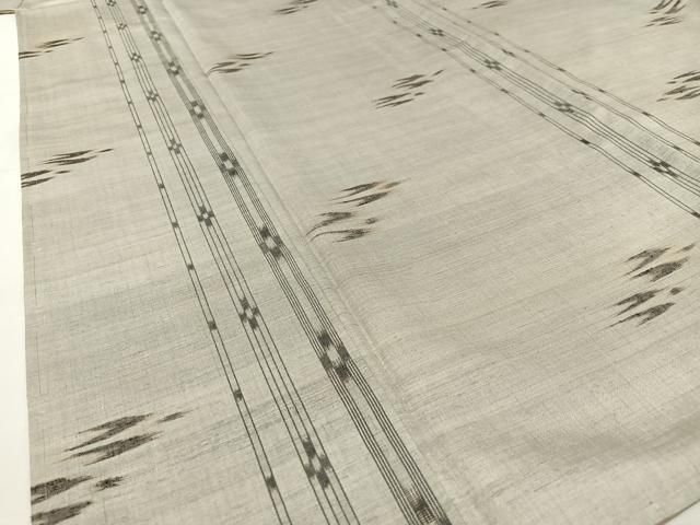 平和屋着物●重要無形文化財　本場久米島紬　ゆうな染　手織　飛鳥文　正絹　逸品　未使用　AABB0304zg 平和屋着物○重要無形文化財 本場久米島紬 ゆうな染 手織 飛鳥文 正絹