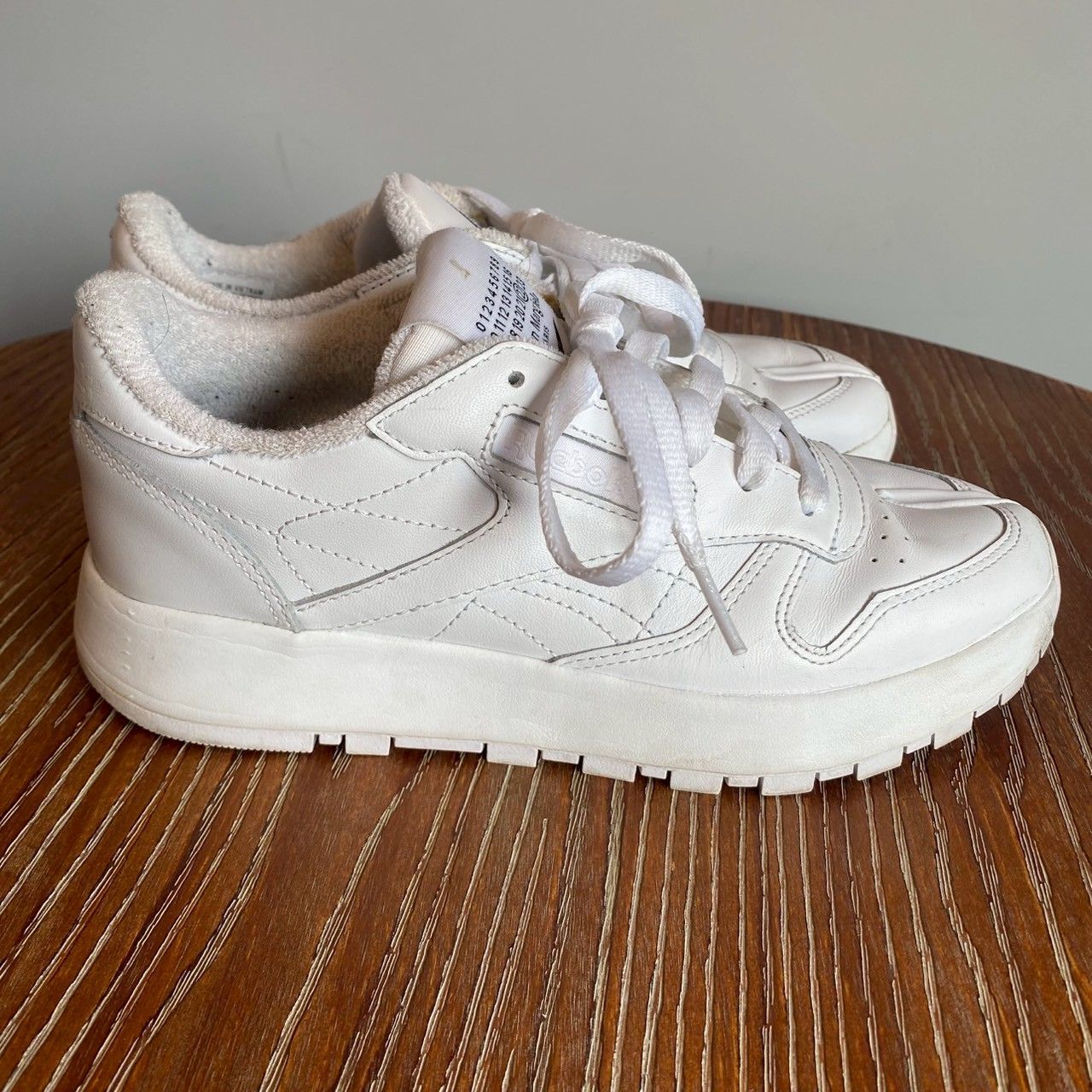 マルジェラ　リーボック　スニーカー　38.5 中古・古着通販】Maison Margiela (メゾンマルジェラ) REEBOK
