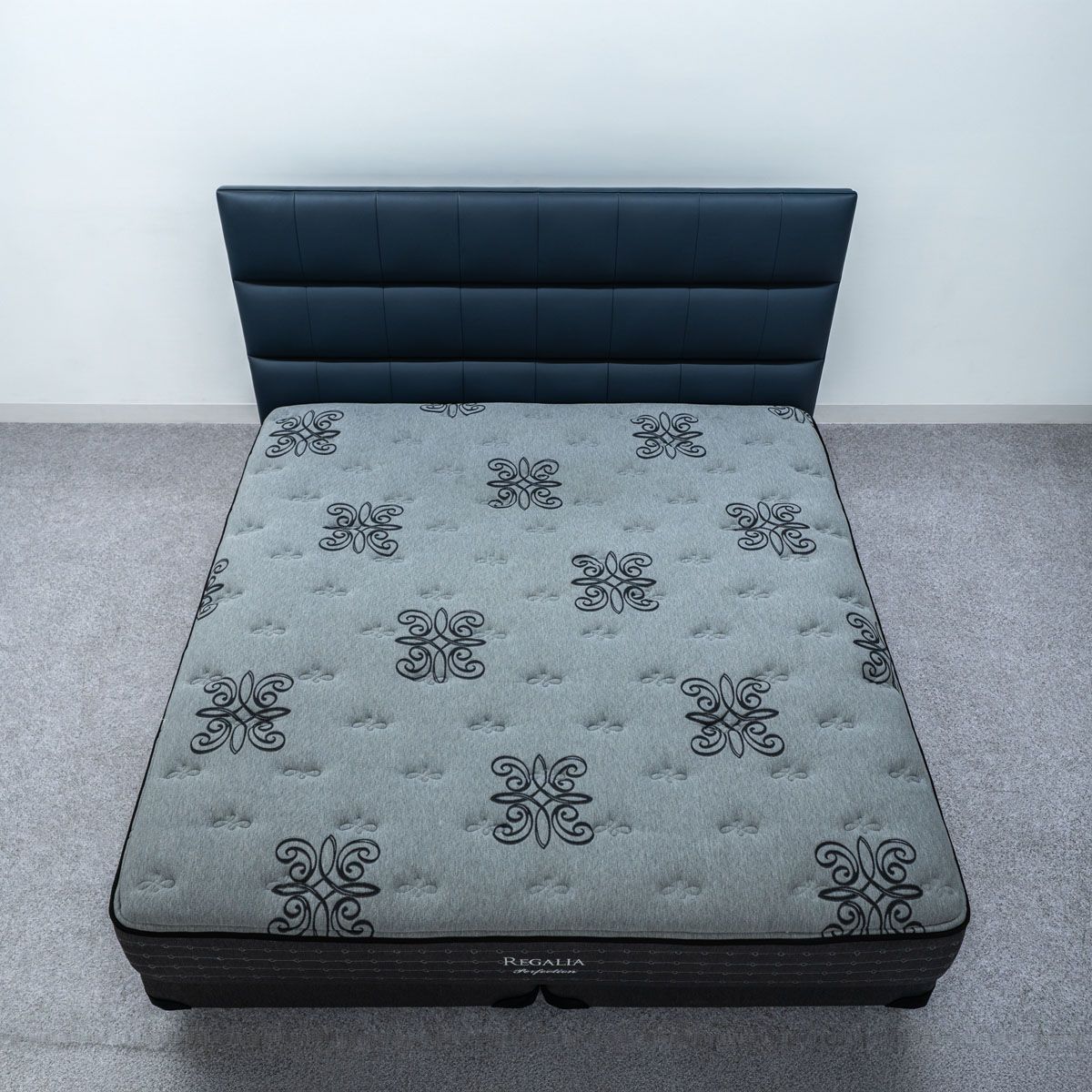 REGALIA Loyalty セミダブルマットレス＋ボトム＋ヘッドボード REGALIA Loyalty セミダブルマットレス＋ボトム＋ヘッドボード