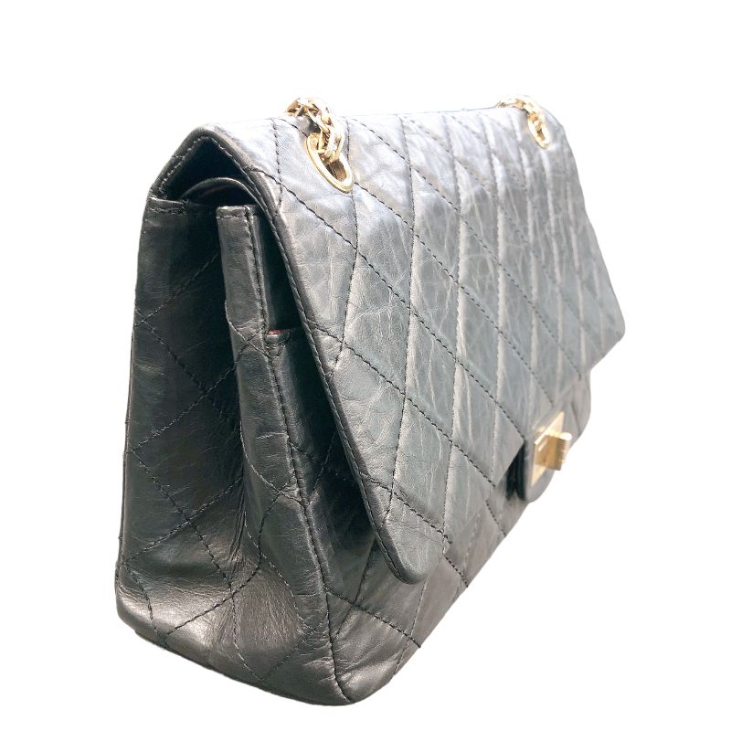 シャネル CHANEL 2.55マトラッセマキシ A37590 ブラック/ゴールド金具