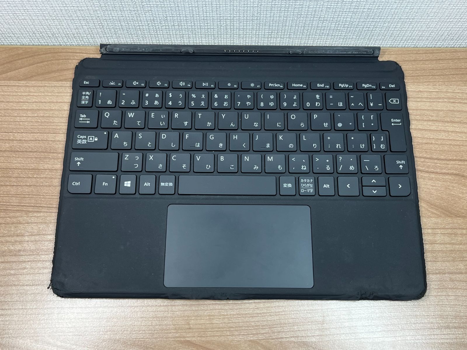 純正品〉Microsoft　Surface Go2 ・３　 タイプカバーキーボード　カバー　黒