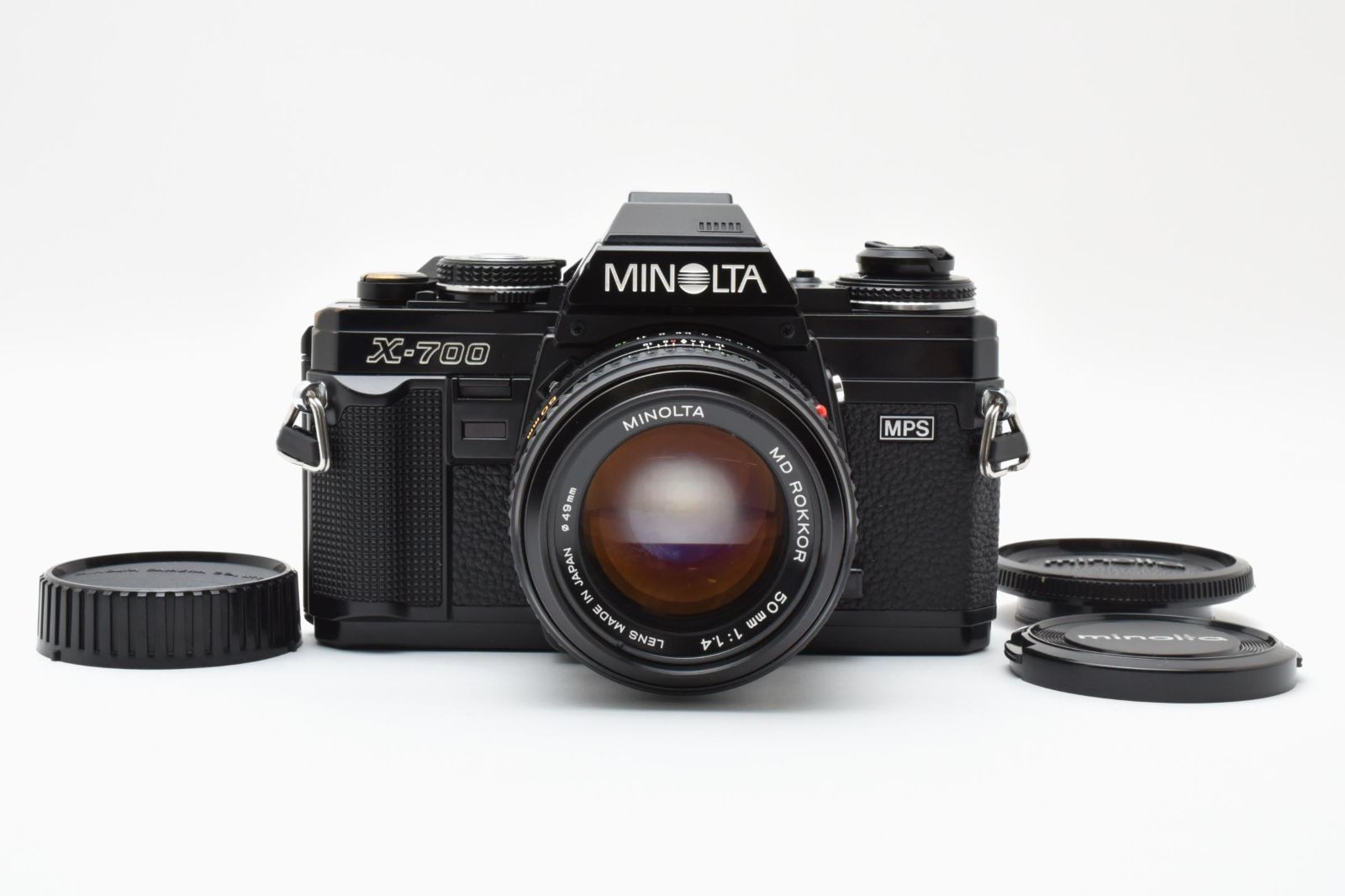 MINOLTA X-700 フィルムカメラ MD ROKKOR 50mm レンズ MINOLTA／ミノルタ X-700 フィルムカメラ ボディ + MD Rokkor