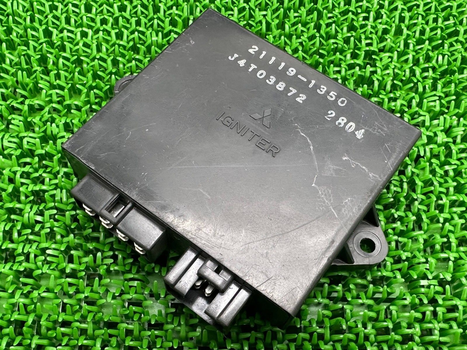 ゼファー1100 イグナイター カワサキ 純正 バイク 部品 ZRT10A ゼファー1100RS CDI スパークユニット 機能的問題なし Kv