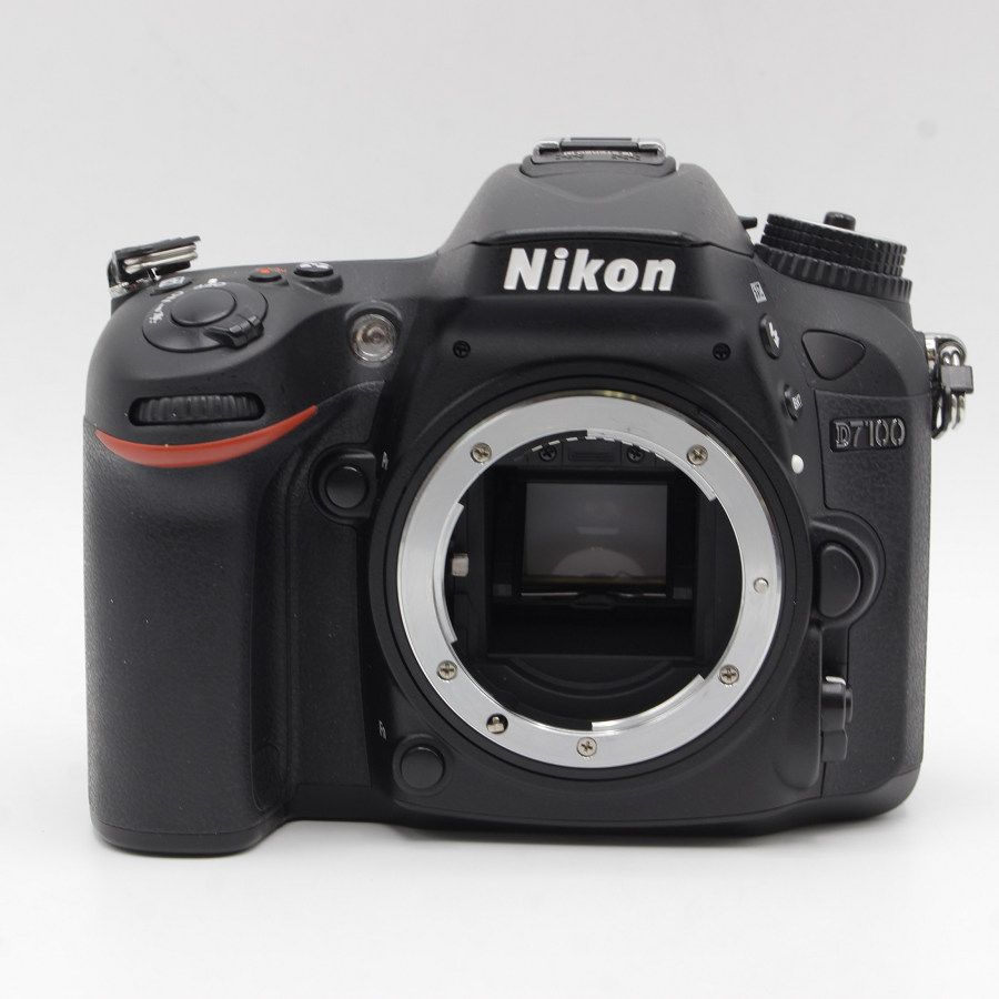 美品】Nikon D7100 ボディ デジタル一眼レフカメラ リモート