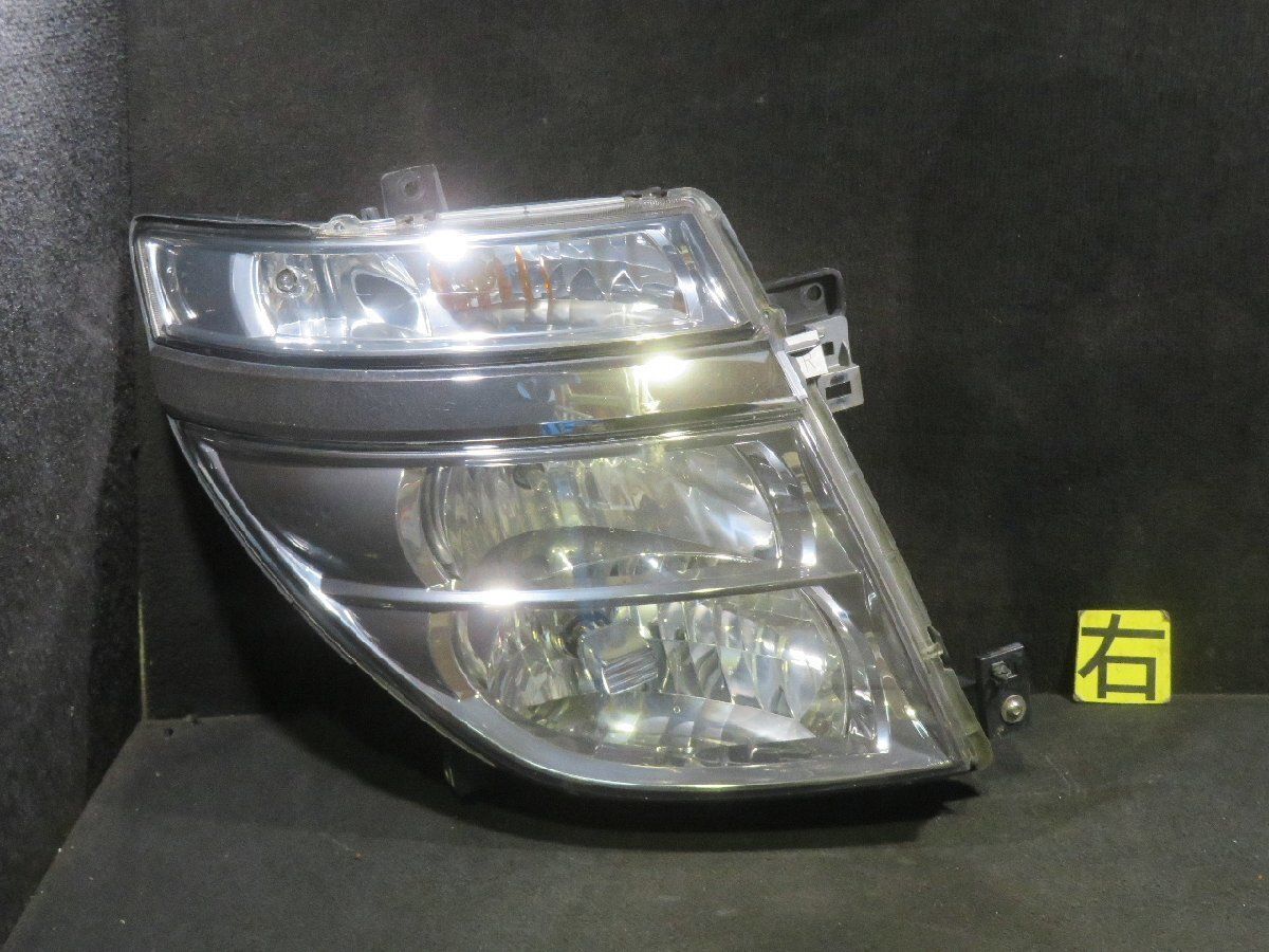 エルグランド UA-E51 純正 HID 良品 ヘッド ランプ ライト 右 レベ付 (コイト 100-24826) 検索 NE51 /No，11732
