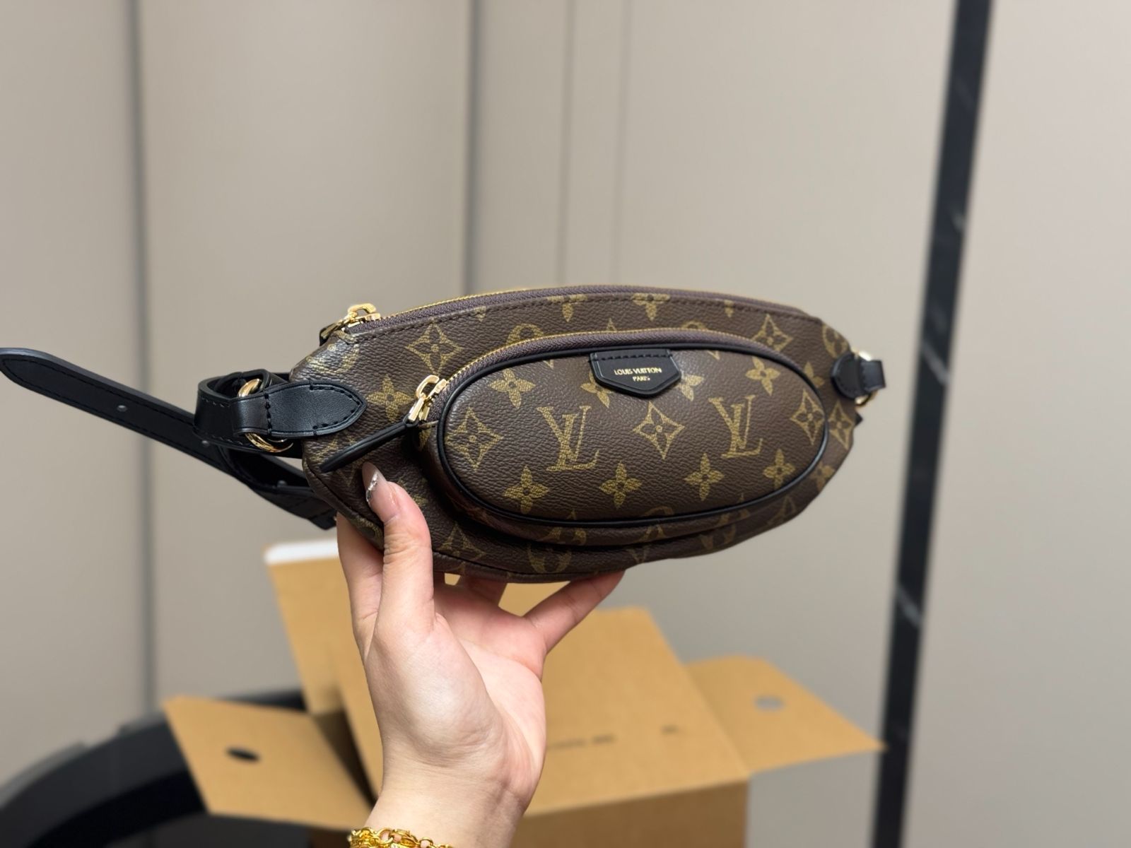 今日特価】LV Keepit Waist Bag 28×11.5cm | LV キーピット