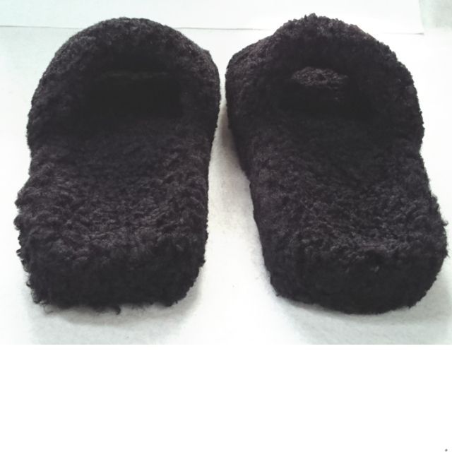 ●新品/正規品● BALENCIAGA ファーリー FURRY サンダル