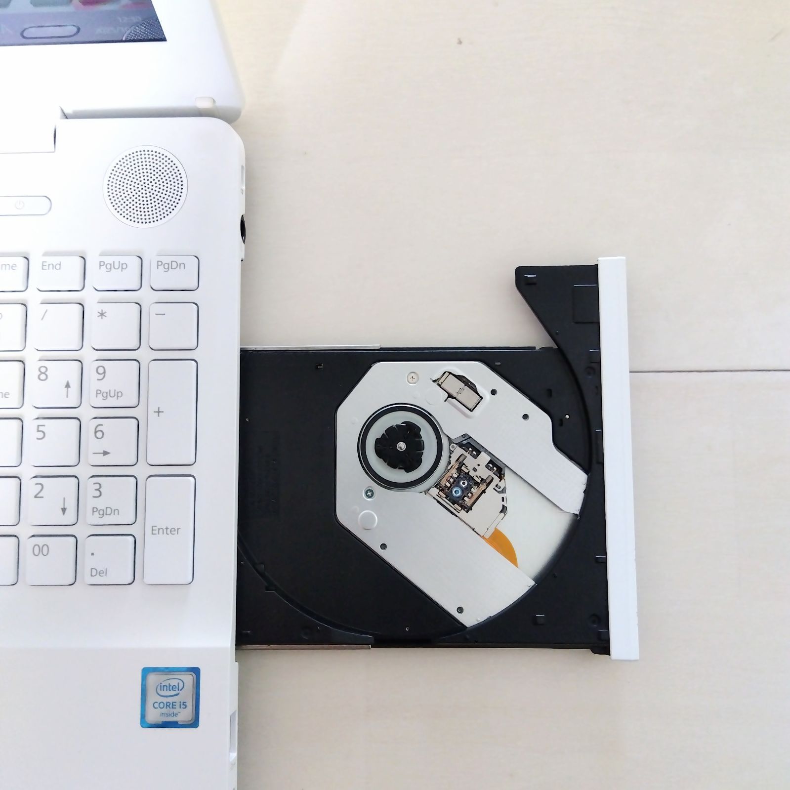 富士通ノートパソコン カメラ＆Office付きPC