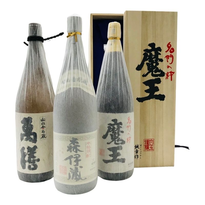 圧巻 薩摩芋焼酎3本セット 森伊蔵酒造 森伊蔵 / 白玉醸造 魔王 / 万膳酒造 萬膳 / 全て1800ml 25度 芋焼酎 【新品/未開栓品】  22406K1053 - メルカリ