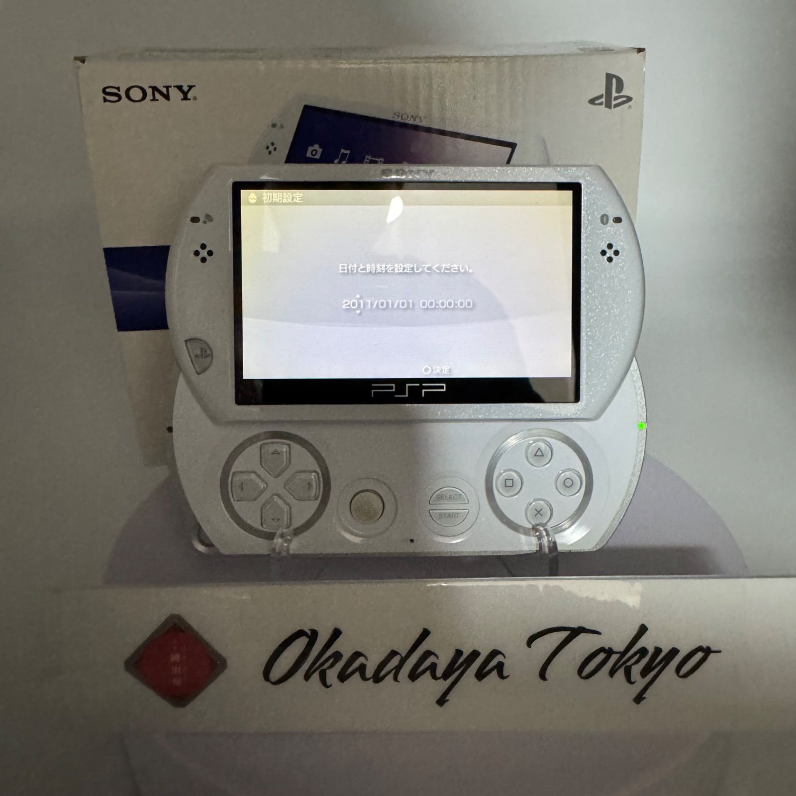 SONY PSPgo N1000PW 16GB ホワイト 美品 動作確認済み 付属品あり 