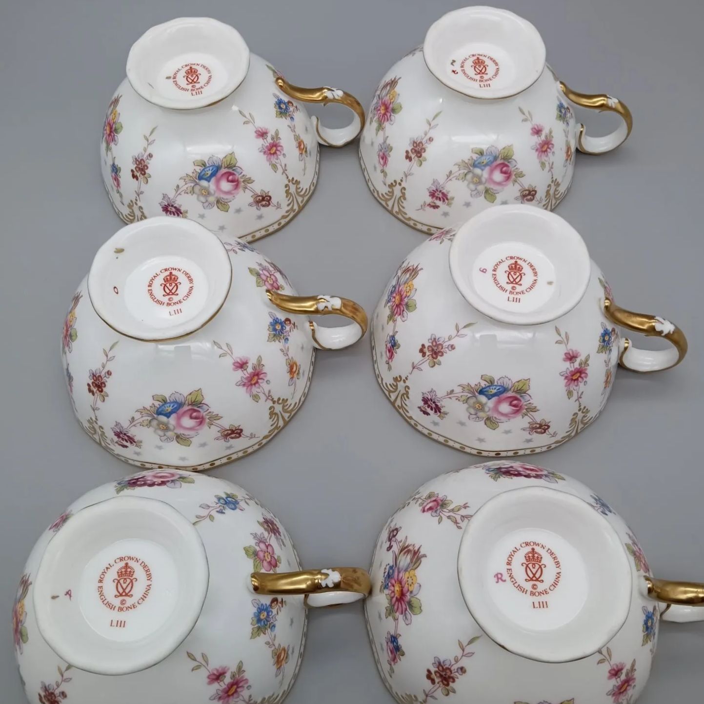 ロイヤルクラウンダービー ロイヤルアントワネット ティーカップ