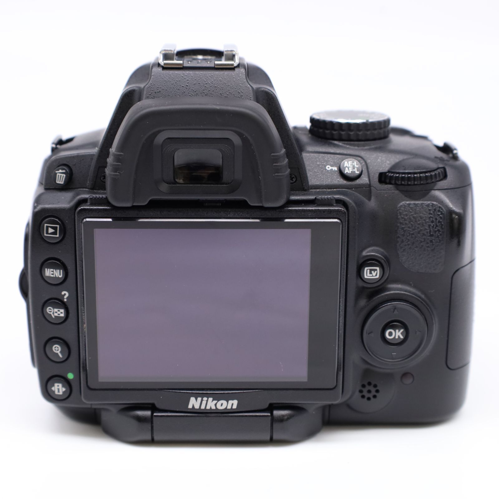 7532ショット！新品級 ☆ Nikon デジタル一眼レフカメラ D5000 ボディ