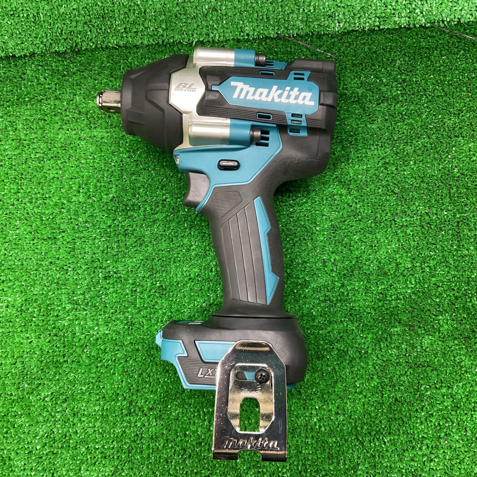 003☆未使用品・即決価格☆マキタ 充電式インパクトレンチ 003☆未使用品・即決価格☆マキタ 充電式インパクトレンチ