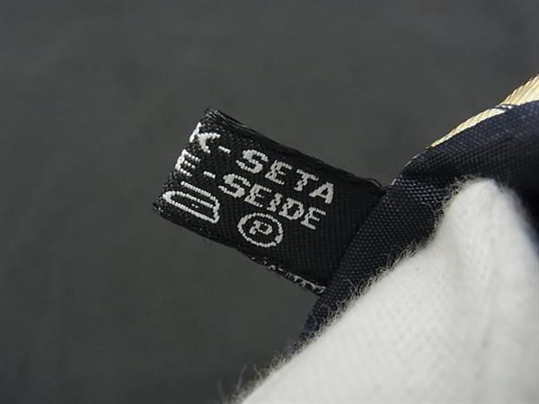 □新品□未使用□ Salvatore Ferragamo フェラガモ シルク100% 総柄