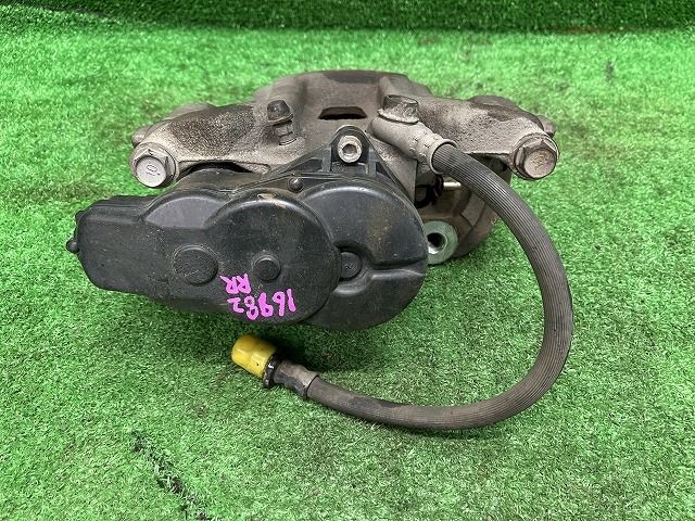 レクサス NX AYZ15 右リアキャリパー NX300H バージョンL 4WD 47830-78010 085 FFCRYSTALESIA_COM