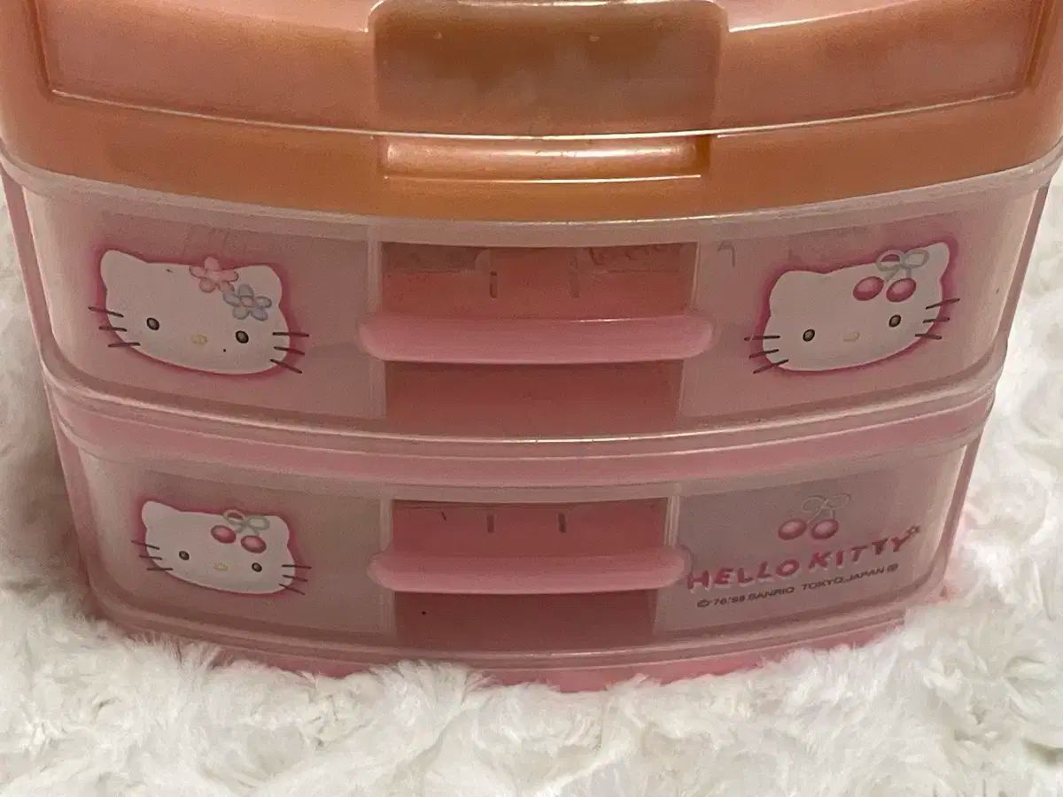 【希少】さくらんぼ キティ ピンク　ペンケース　レトロ 通販 価格 レトロ ヴィンテージ ハローキティ キティ さくらんぼ ペン