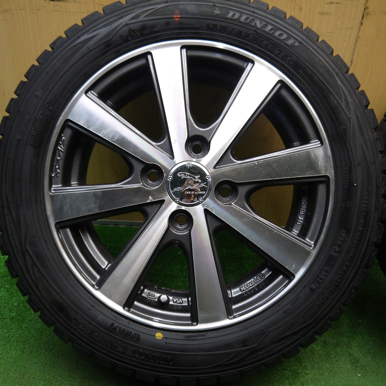 バリ溝！9.5分☆スタッドレス 155/65R14 ダンロップ ウインター 