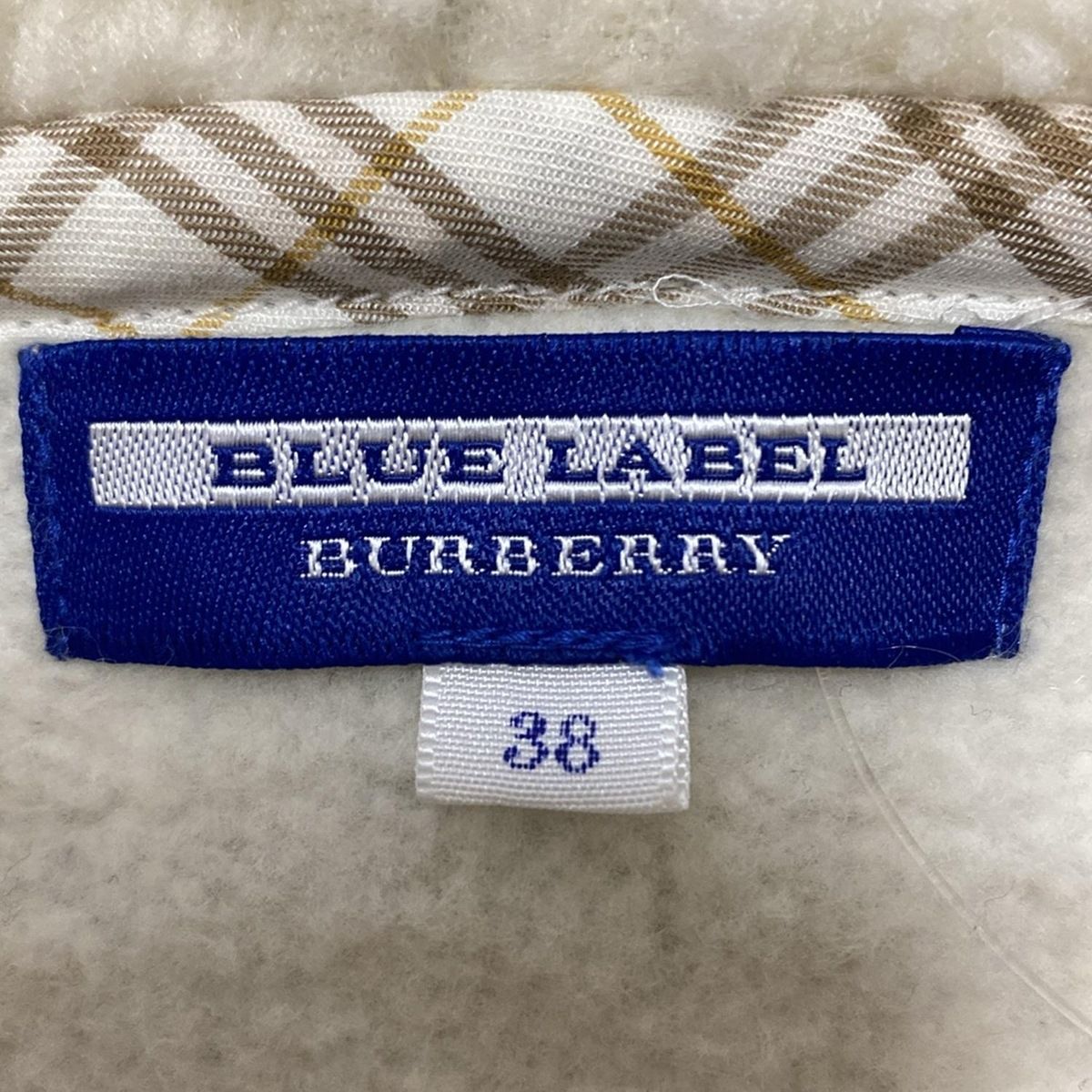 Label バーバリーブルーレーベル