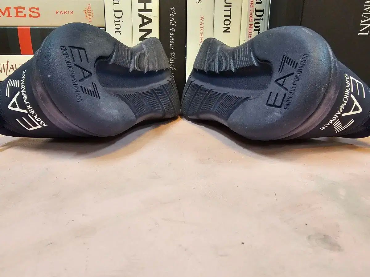 ARMANI アルマーニ