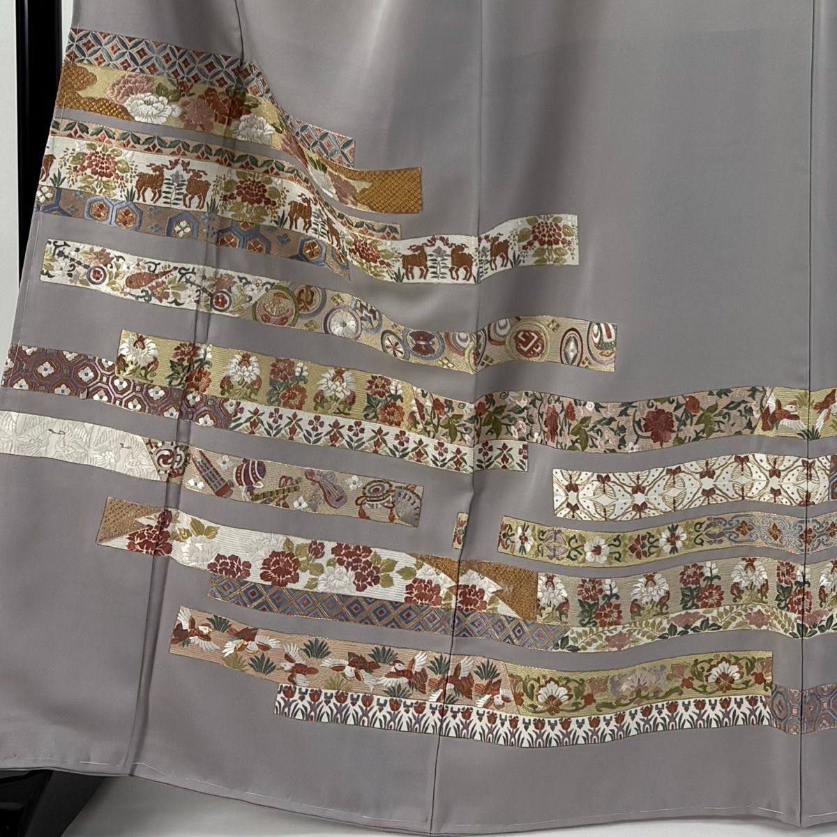 色留袖 身丈166cm 裄丈67cm M 袷 和楽器 花鳥 金銀糸 刺繍 灰紫 正絹 秀品 一つ紋