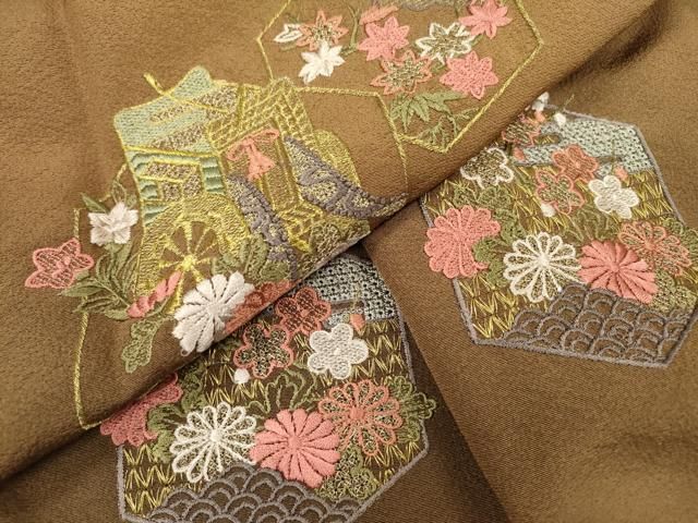 o*3様 単衣 逸品 総刺繍 中国三大刺繍 汕頭刺繍 一つ紋 正絹 T-5741 o*3様 単衣 逸品 総刺繍 中国三大刺繍 汕頭刺繍 一つ紋 正絹 T-5741 o