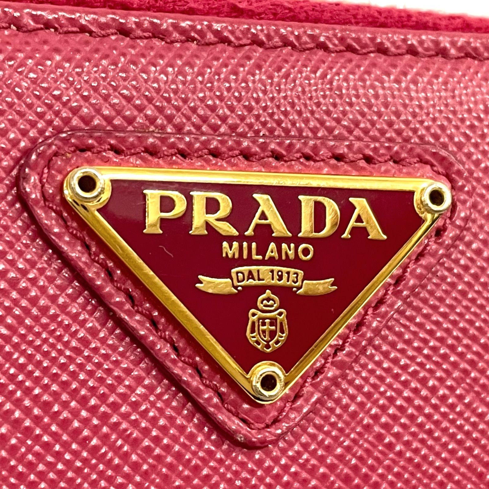 美品】 PRADA プラダ サフィアーノ コンパクト ラウンド ジップ