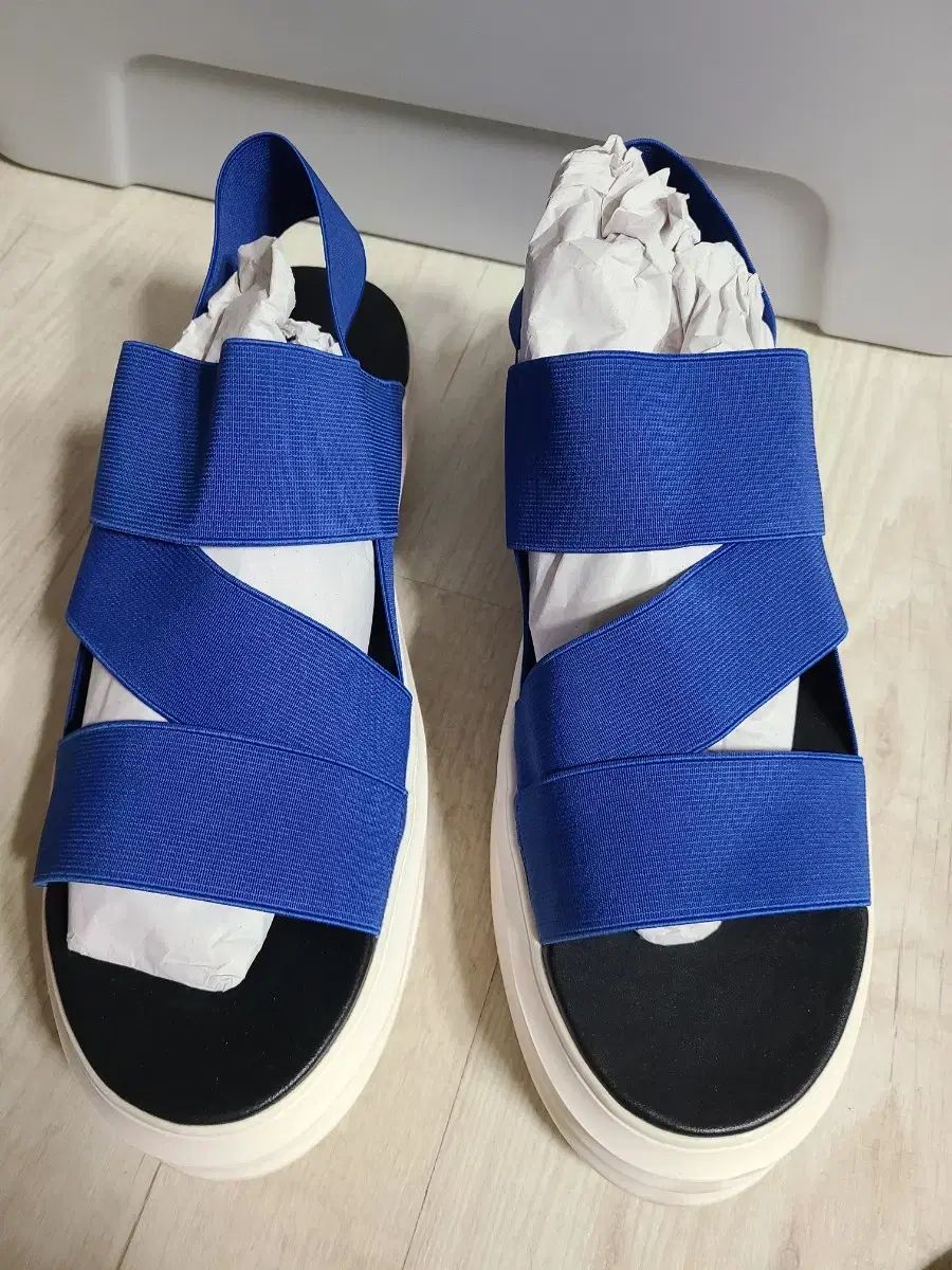 OFM メンズサンダル 270