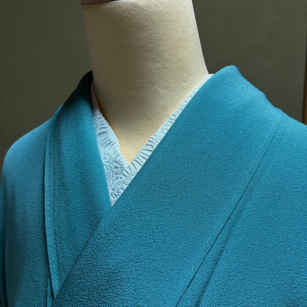 E109 色無地 ブルーグリーン 青緑 一つ紋 パールトーン付き