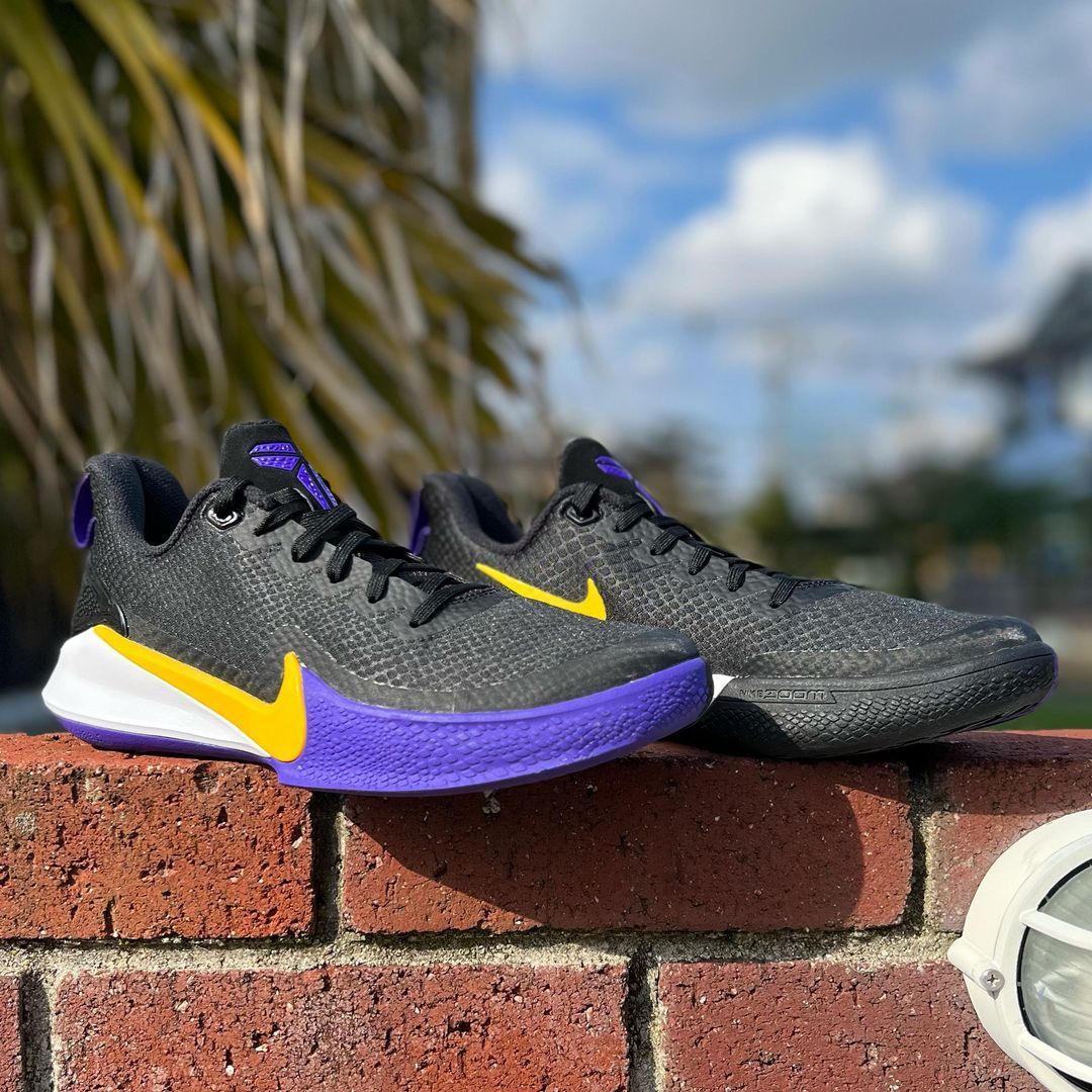 NIKE KOBE MAMBA FOCUS ナイキ コービー マンバ フォーカス 【MEN'S】 black/amarillo-field  purple AJ5899-005 - メルカリ