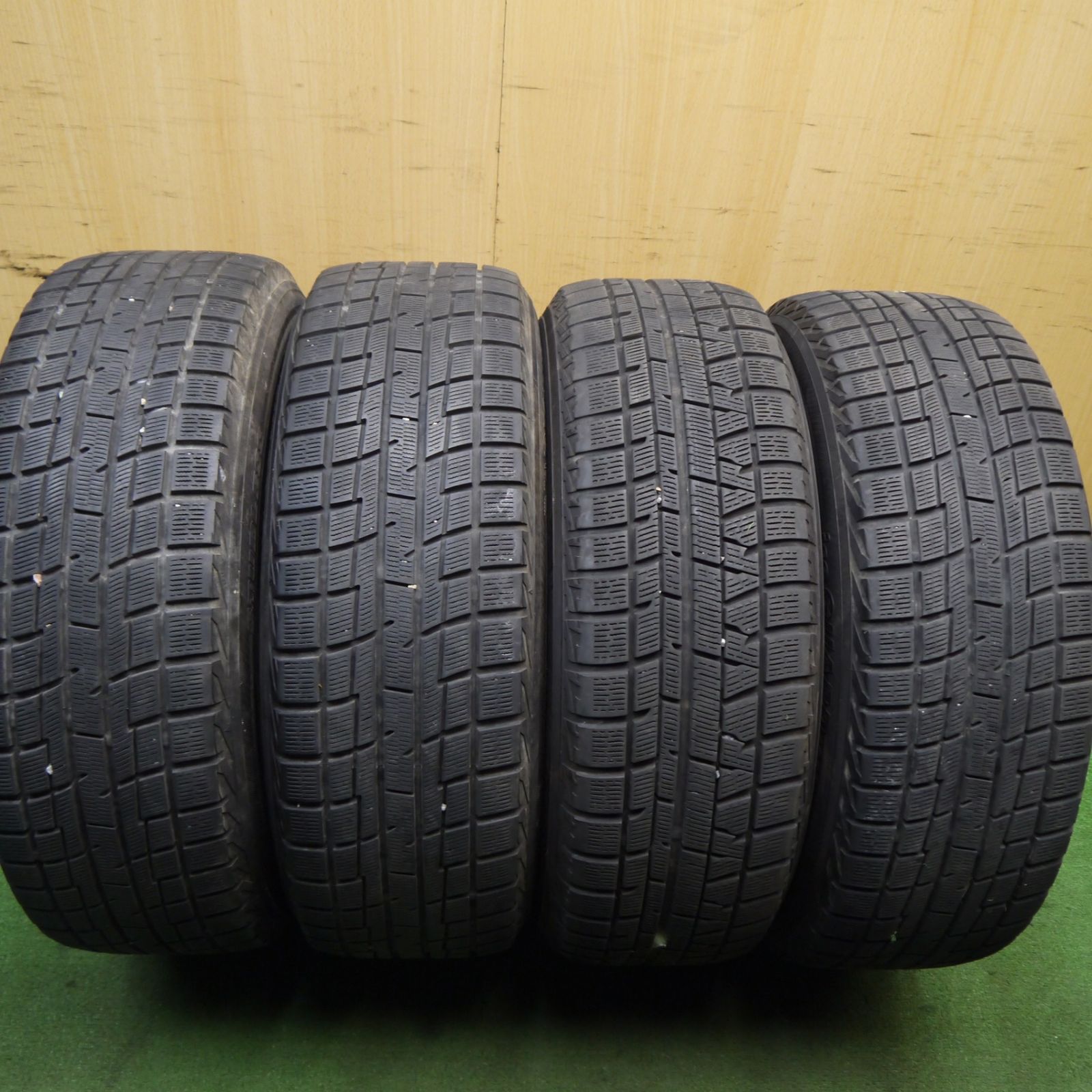 4本価格☆トヨタ エスティマ 純正 215/60R17 スタッドレス ヨコハマ