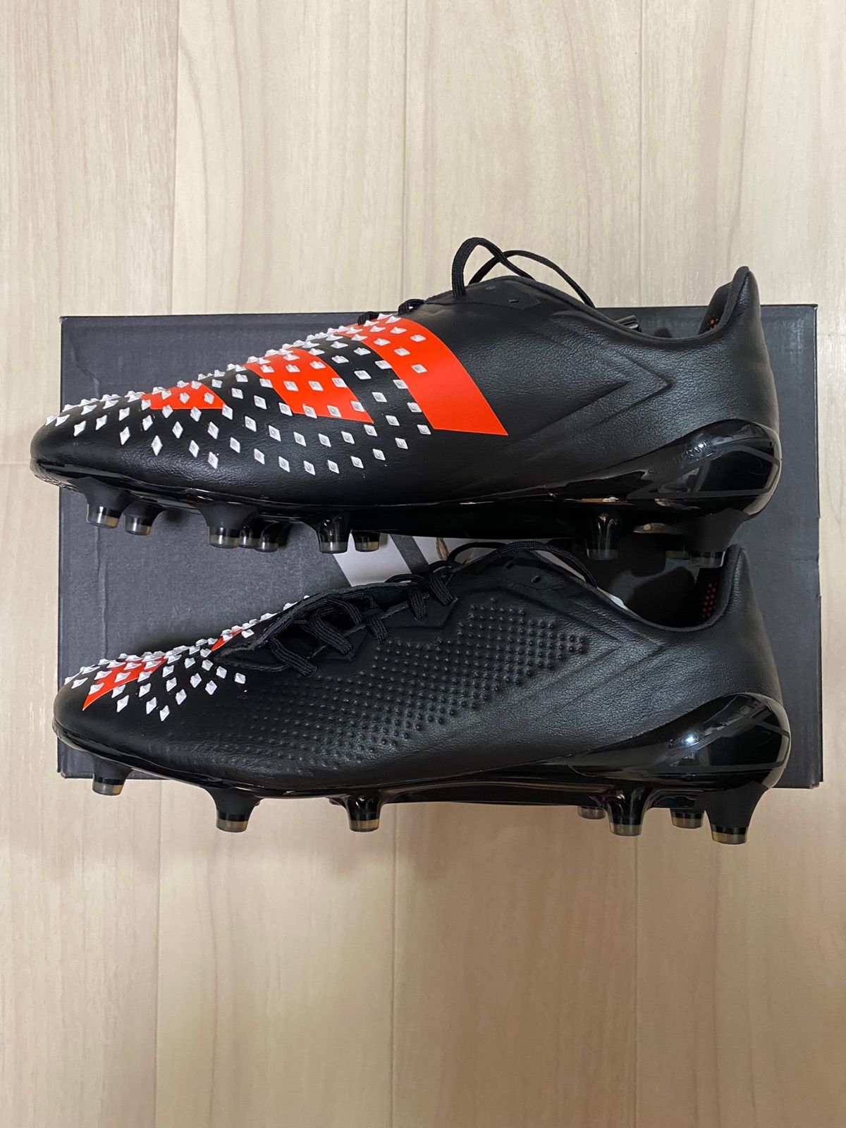 adidas プレデターマライス FG ピンク ラグビースパイク