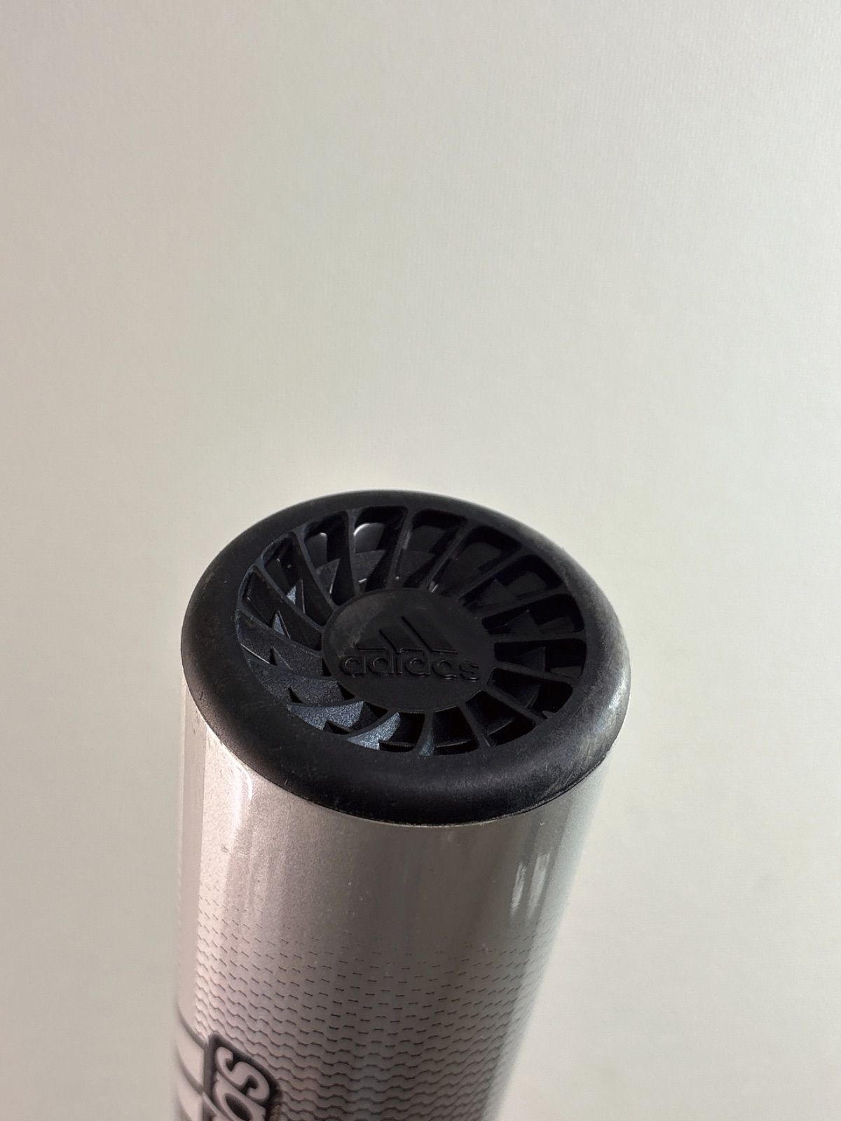 エアロハンマー アディダス 一般軟式用バット 85cm アディダスの最新