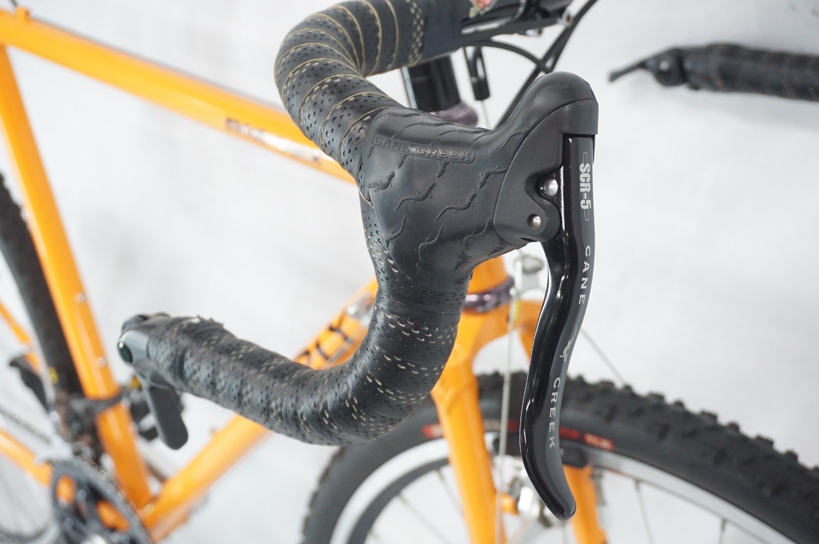 SURLY 「サーリー」 CROSSCHECK 2015年モデル カスタム ロードバイク / バイチャリ阪急塚口店 ITSYTMPEQUX0 SURLY 「サーリー」 CROSSCHECK 2015年モデル カスタム ロードバイク