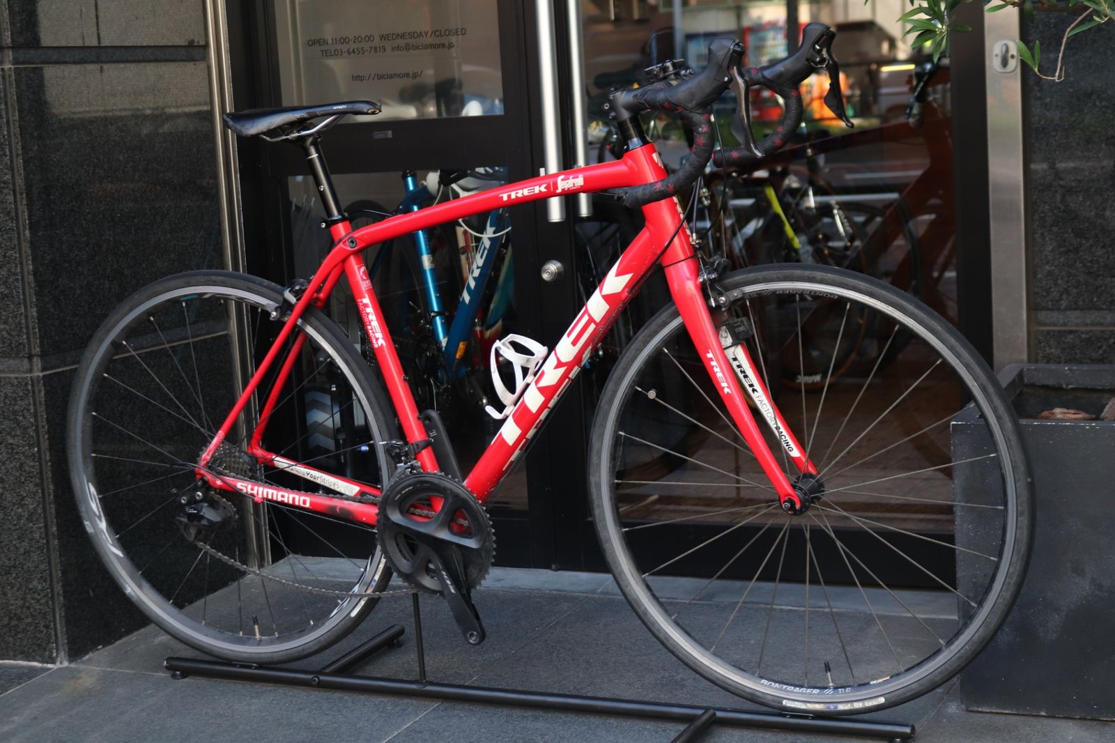 トレック TREK ドマーネ DOMANE ALR4 2017モデル 56サイズ シマノ 105