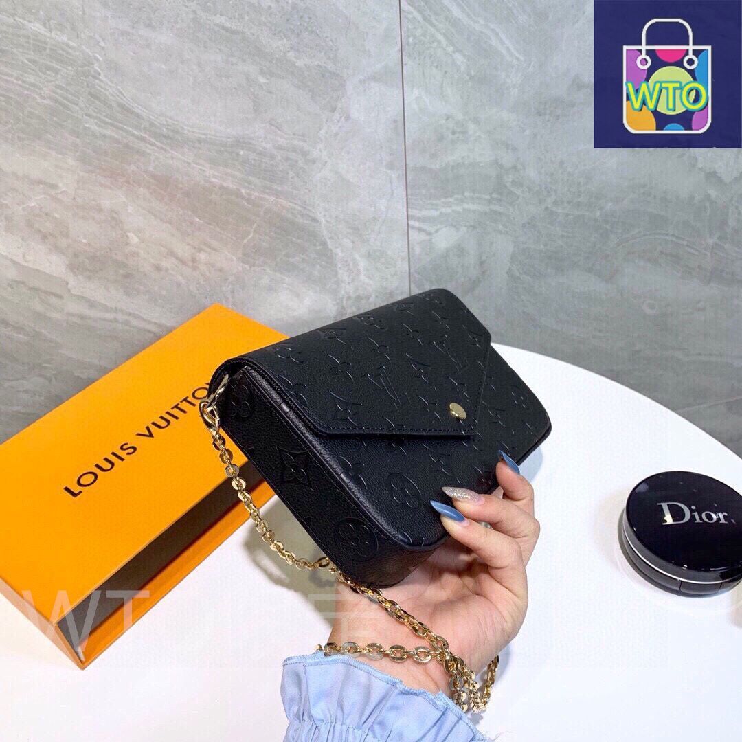 ぷー　ルイヴィトンポシェットフェリシー ルイ・ヴィトン(LOUIS VUITTON)ルイ・ヴィトン ポシェット