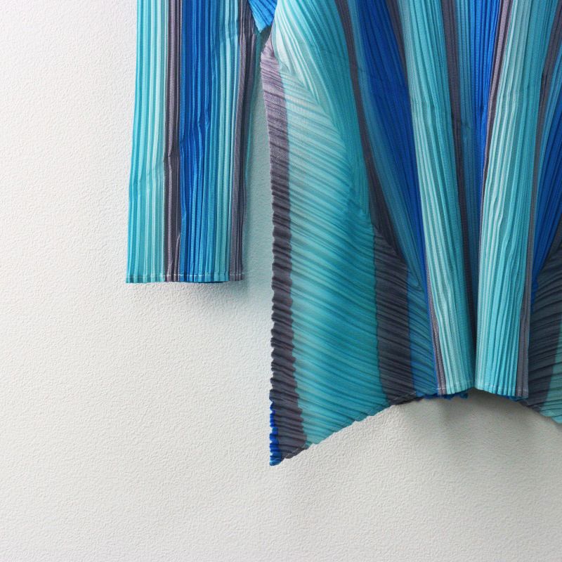 美品　プリーツプリーズ　カットソー　グラデーション PLEATS PLEASE ISSEY MIYAKE】プリーツプリーズイッセイミヤケ