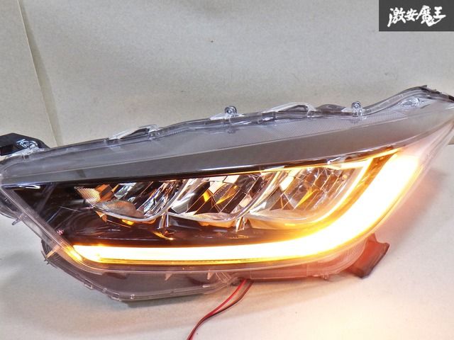 レンズ綺麗  TOYOTA トヨタ 純正 MXPA10 ヤリス LED ヘッドライト ヘッドランプ 左側 左 KOITO K0-3 刻印 K 即納 棚 10-2