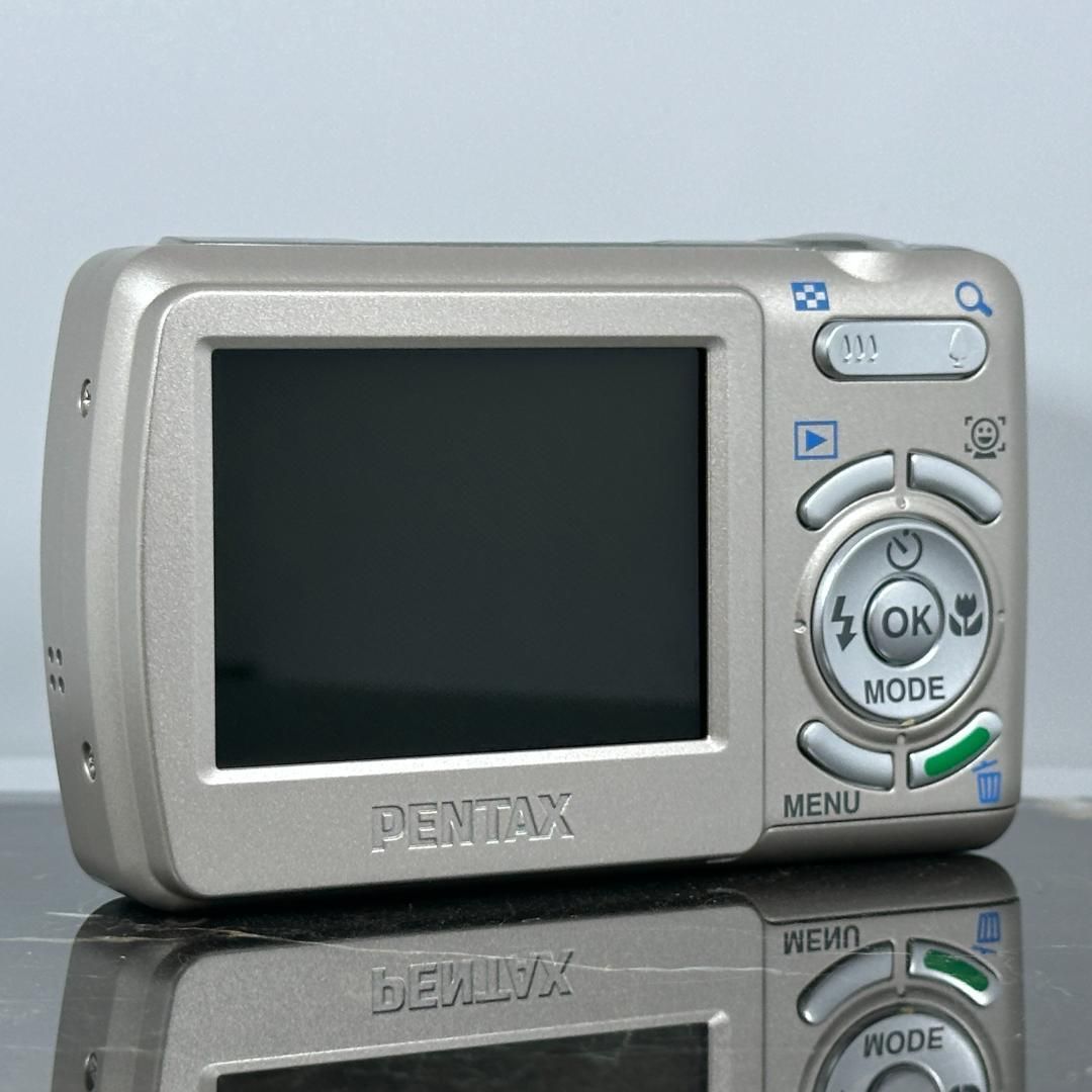 PENTAX Optio E70　動作確認済み　単三電池で撮影♪ 美品】PENTAX optio E70 単3電池駆動 コンデジ デジカメ 動作