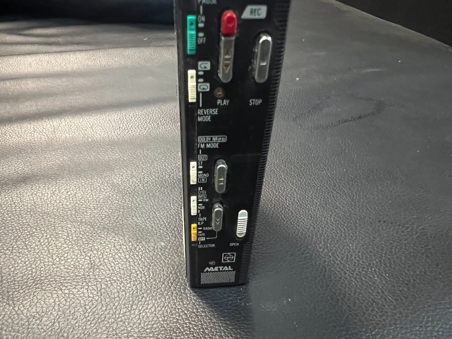 ジャンク ナショナル ポータブルカセットプレイヤー RX-SR20 松下電気 National（ナショナル）TV‐FM‐AM ステレオラジオカセット