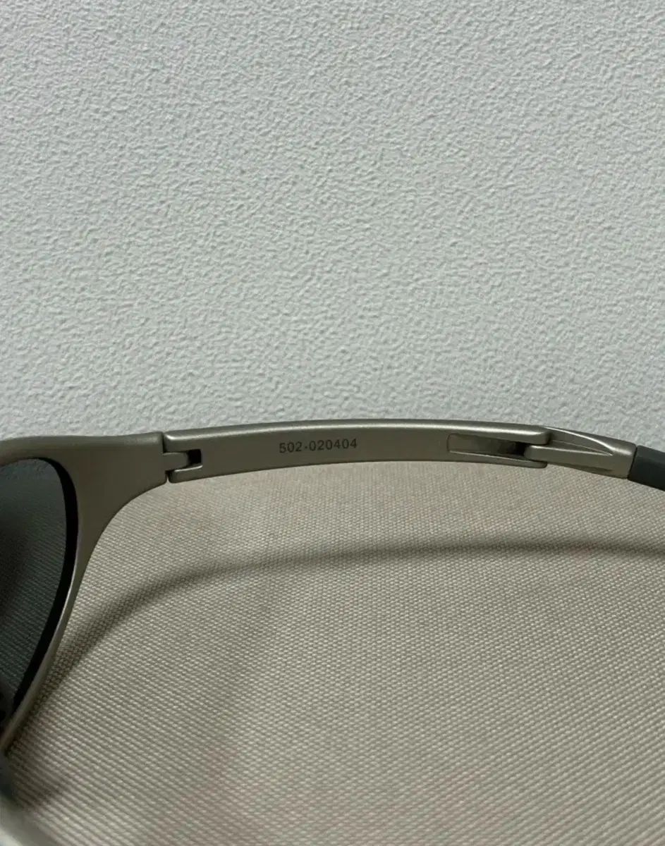 Montbell（モンベル） トレッキング メガネ シルバー メタリック