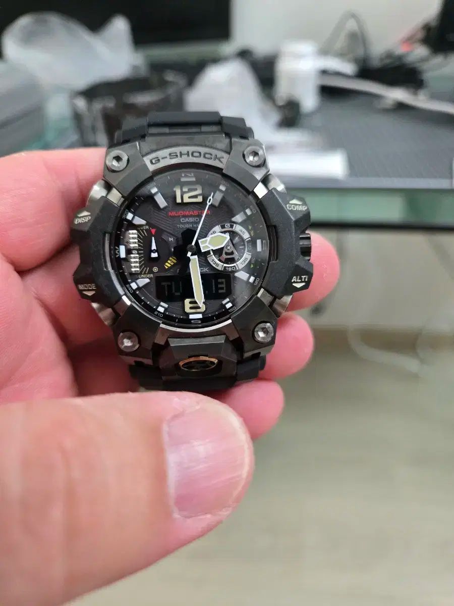 gwg ー b1000 G-SHOCK ジーショック 時計 です