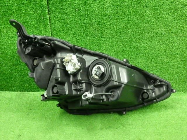 アクア DAA-NHP10 左ヘッドランプASSY コイト 52-247 LED点灯テスト済み 81150-52E90 9151