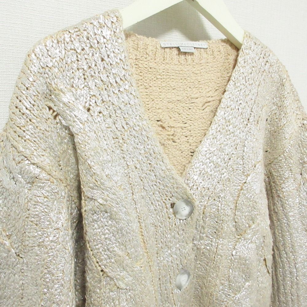 美品 STELLA McCARTNEY ステラマッカートニー 2021年モデル コーティングニット ショートカーディガン 38 ピンクベージュ×シルバー レディース 古着 中古 USED 美品 STELLA McCARTNEY ステラマッカートニー 2021年モデル