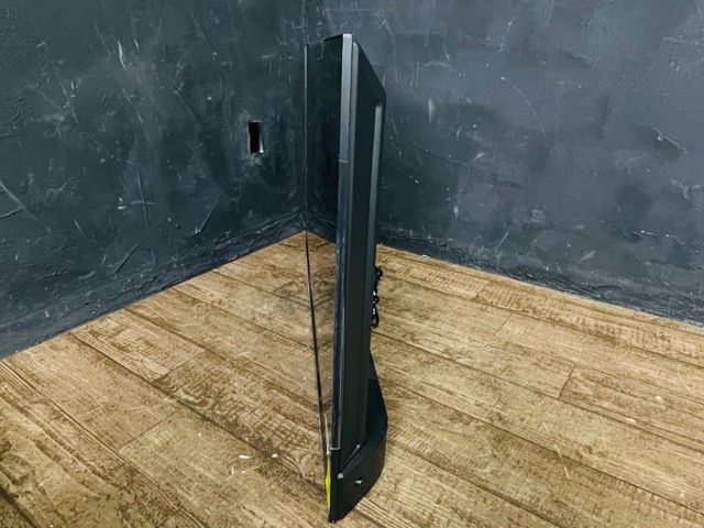 液晶テレビ