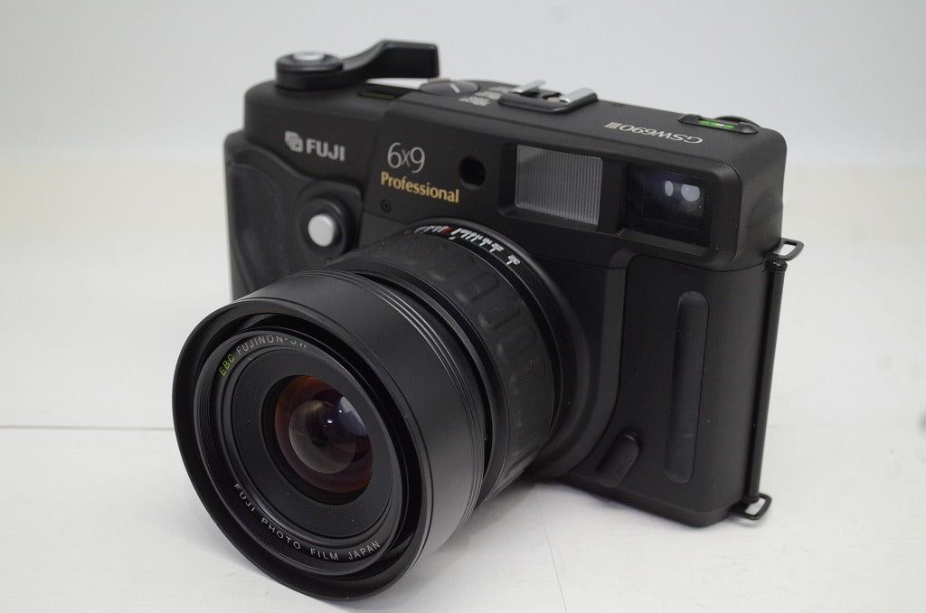 フジフィルム GW 690 III 90 mm F 3 5 中判カメラ 250927 ah