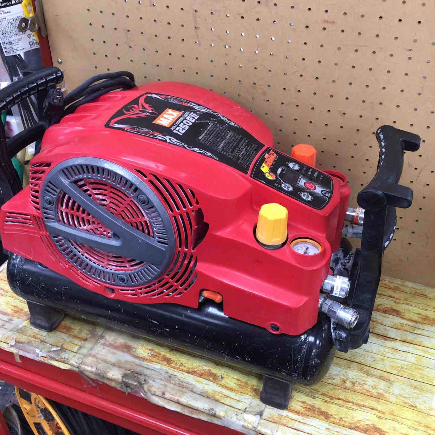 マックス MAX エアコンプレッサー AK-HL1250E2_レッド 川崎店