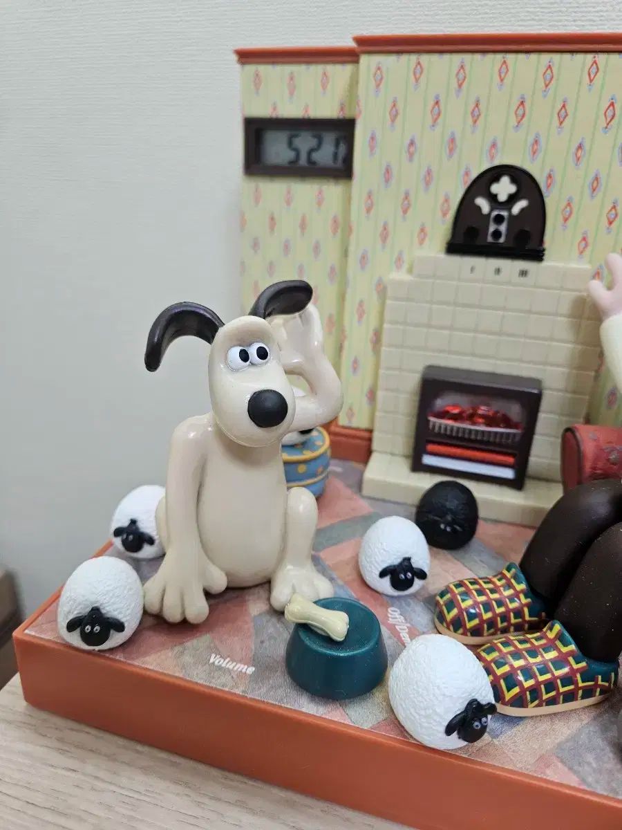 ウォレスと グルミット 時計 出品 - メルカリ