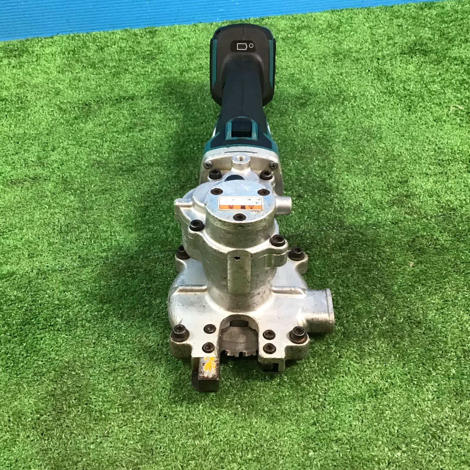makita コードレスツライチカッター