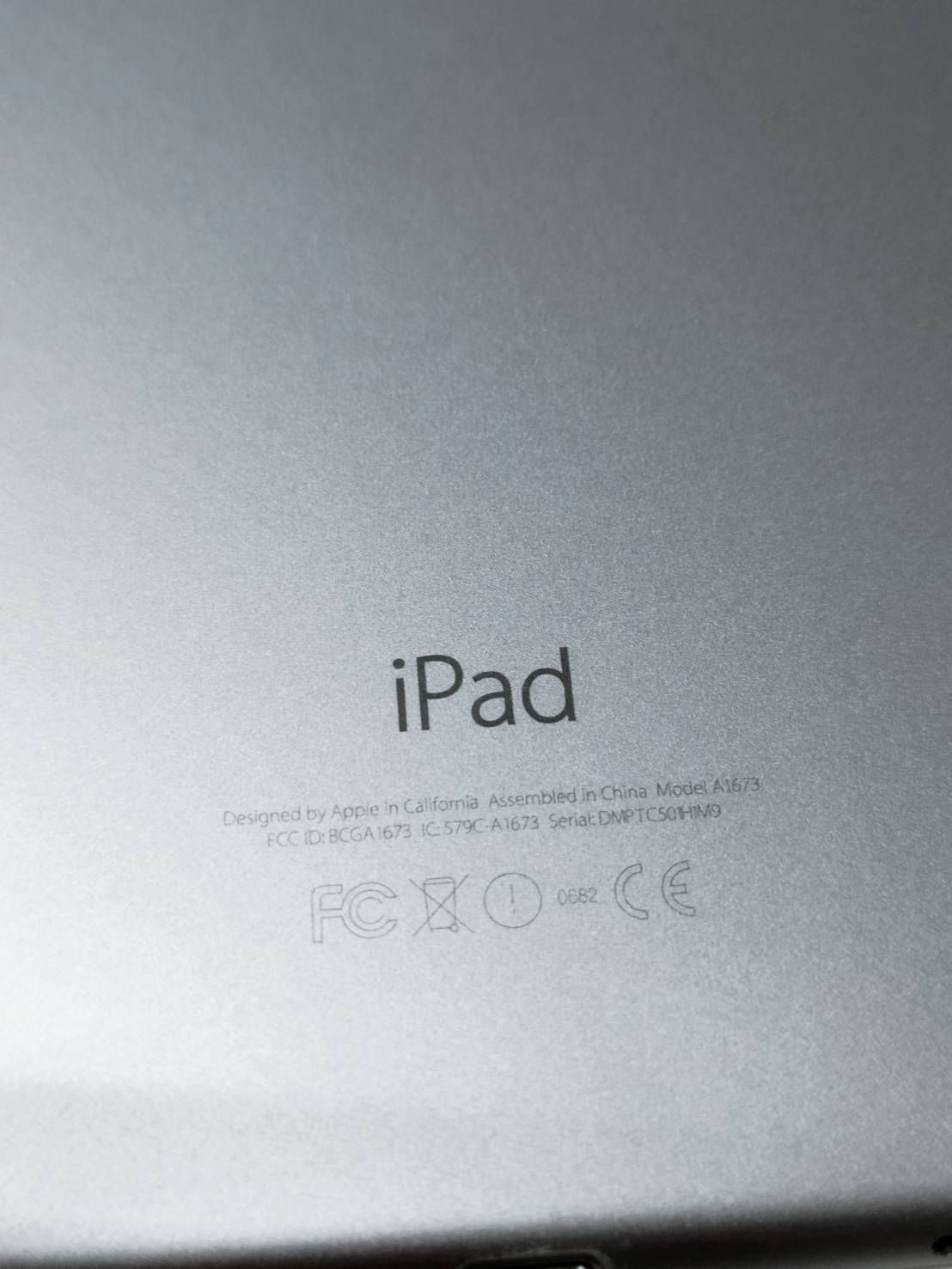 iPad - 【ジャンク】iPad Pro 第1世代/9.7インチ/32GB/A1673 ジャンク】iPad Pro 第1世代/9.7インチ/32GB/A1673 - メルカリ